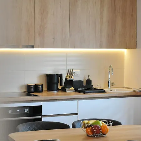 Moderan Dvosoban Stan Apartment