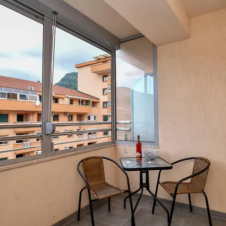 Apartment Moderan Dvosoban Stan Budva